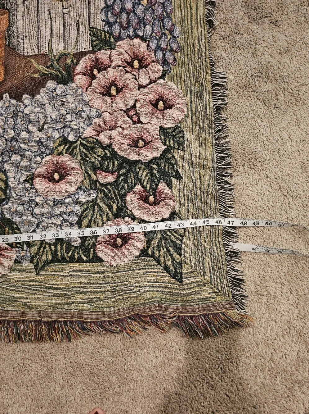 vintage garden-themed jacquard-woven cotton blend tapestry throw blanket